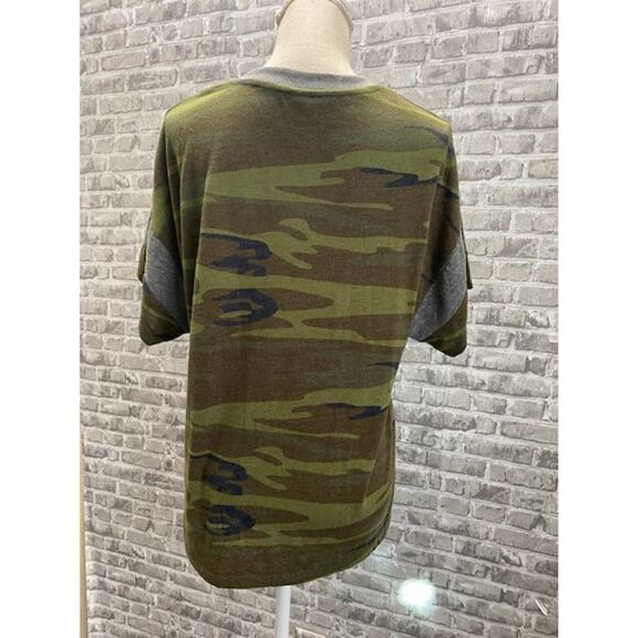 NWOT ALTERNATIVE APPAREL CAMO T-SHIRT - Picture 3 of 4
